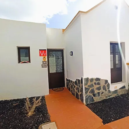 First * كاليتا ذي فوستي