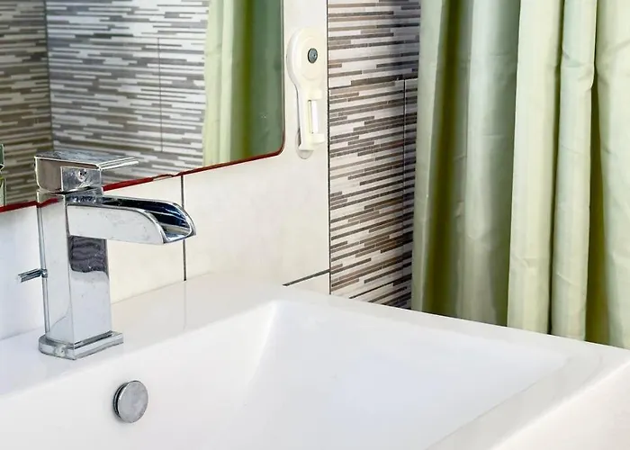 First * كاليتا ذي فوستي